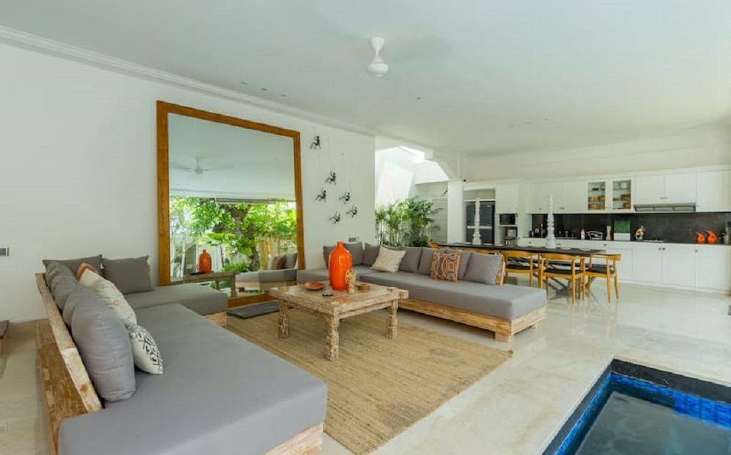 4 Bedrooms Luxury Villa in Berawa